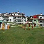 Kapriz Китен