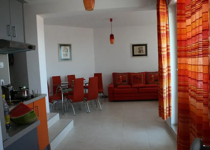 Апартамент каприз *