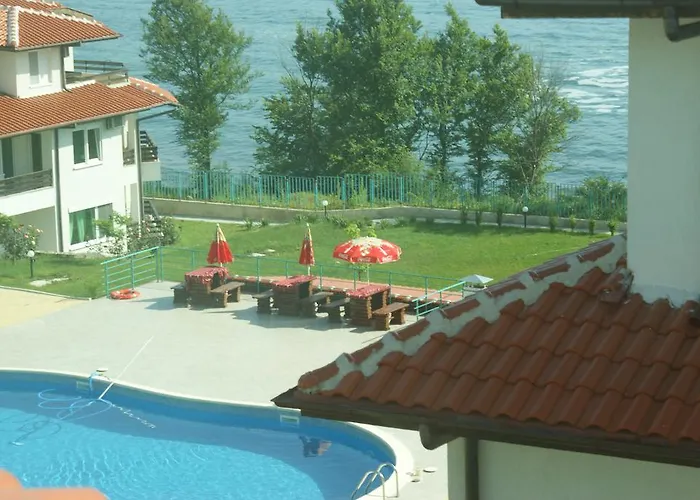 Апартамент каприз *